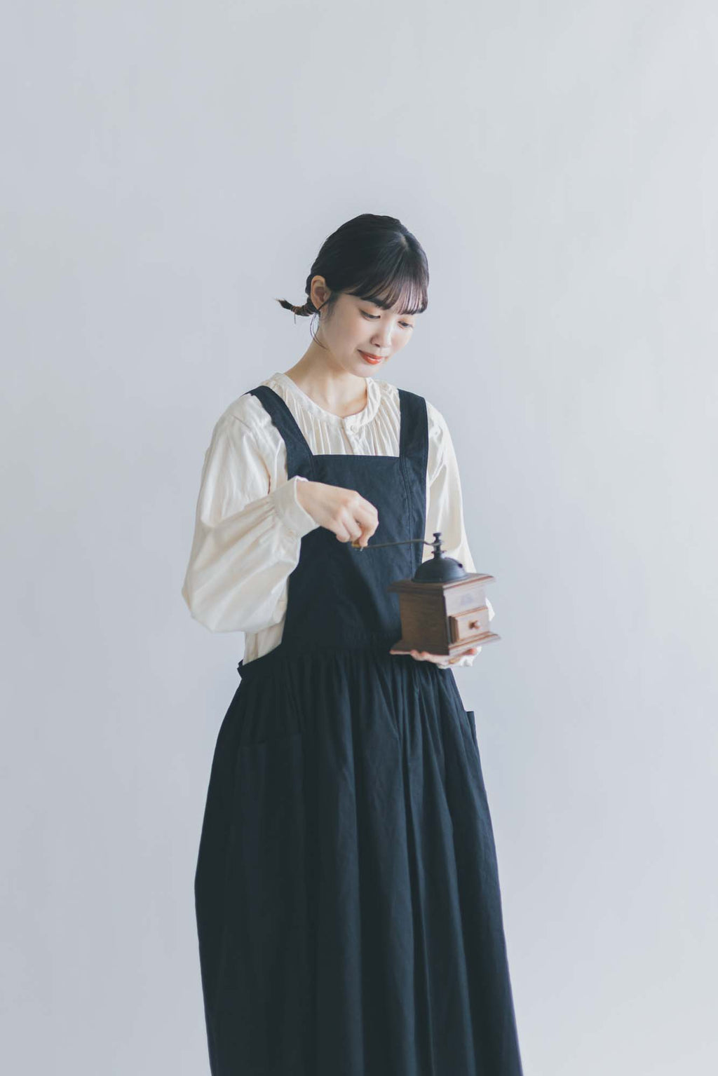 くらすことの日常生活着」おめかしエプロン ｜くらすこと公式