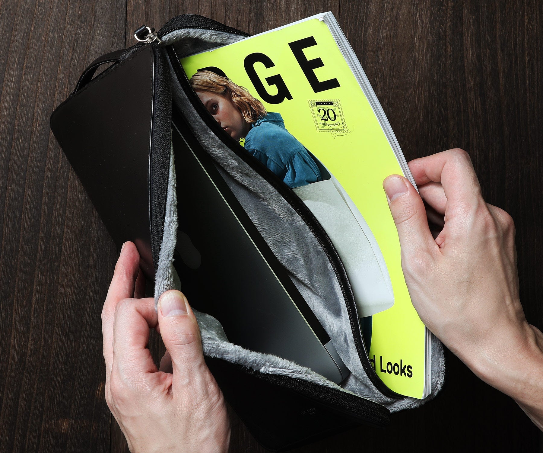 Digital Case – LIFE POCKET STORE