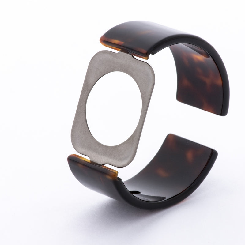 アップルウォッチ専用エアバングル『べっ甲カラー』 – Makuake STORE