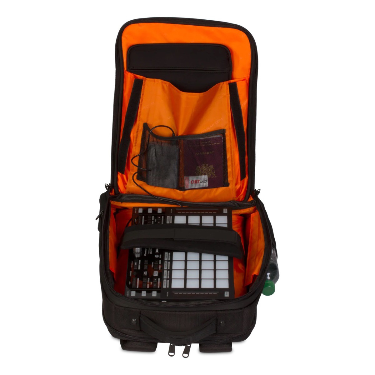 UDG(ユーディージー) Ultimate バックパック スリム Black/Orange