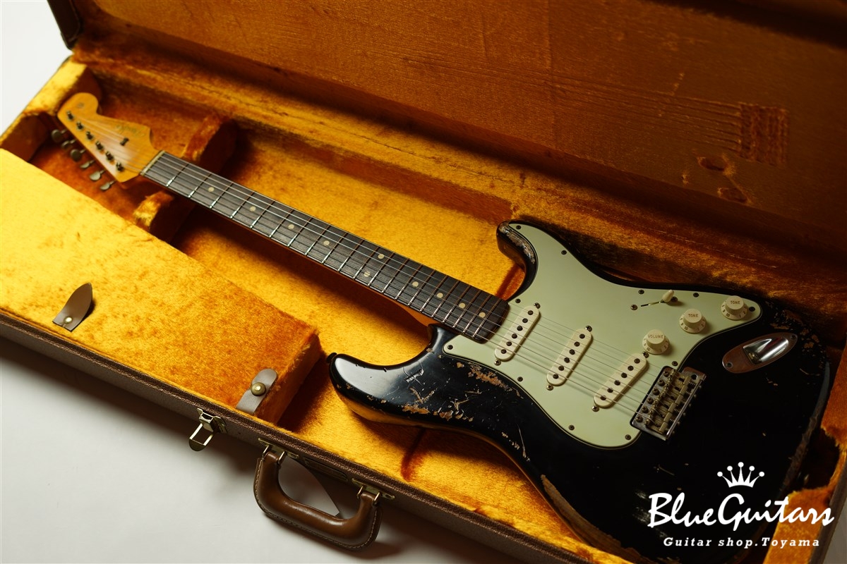 Fender Custom Shop 1962 Stratocaster Heavy Relic - Black | Blue