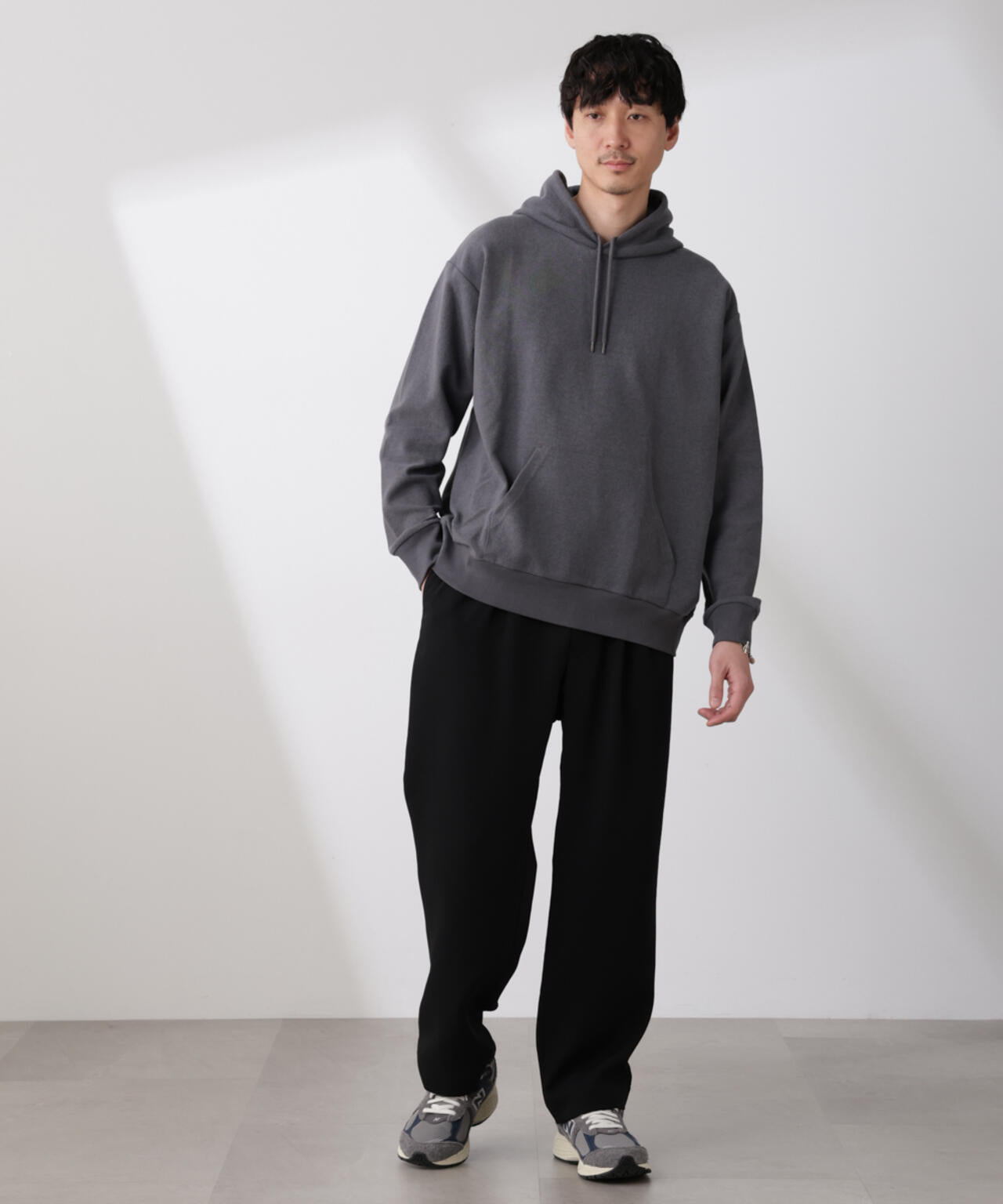 新品】MONOEYES グッズ M フーディー プルオーバー パーカー グレー