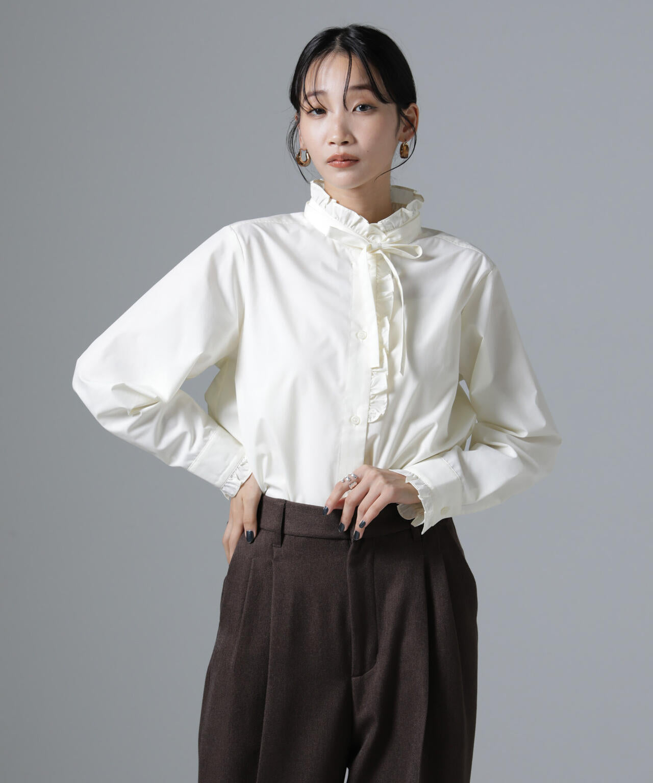 s*h様 Innocent Would スタンドカラーリボンブラウス ブラウス