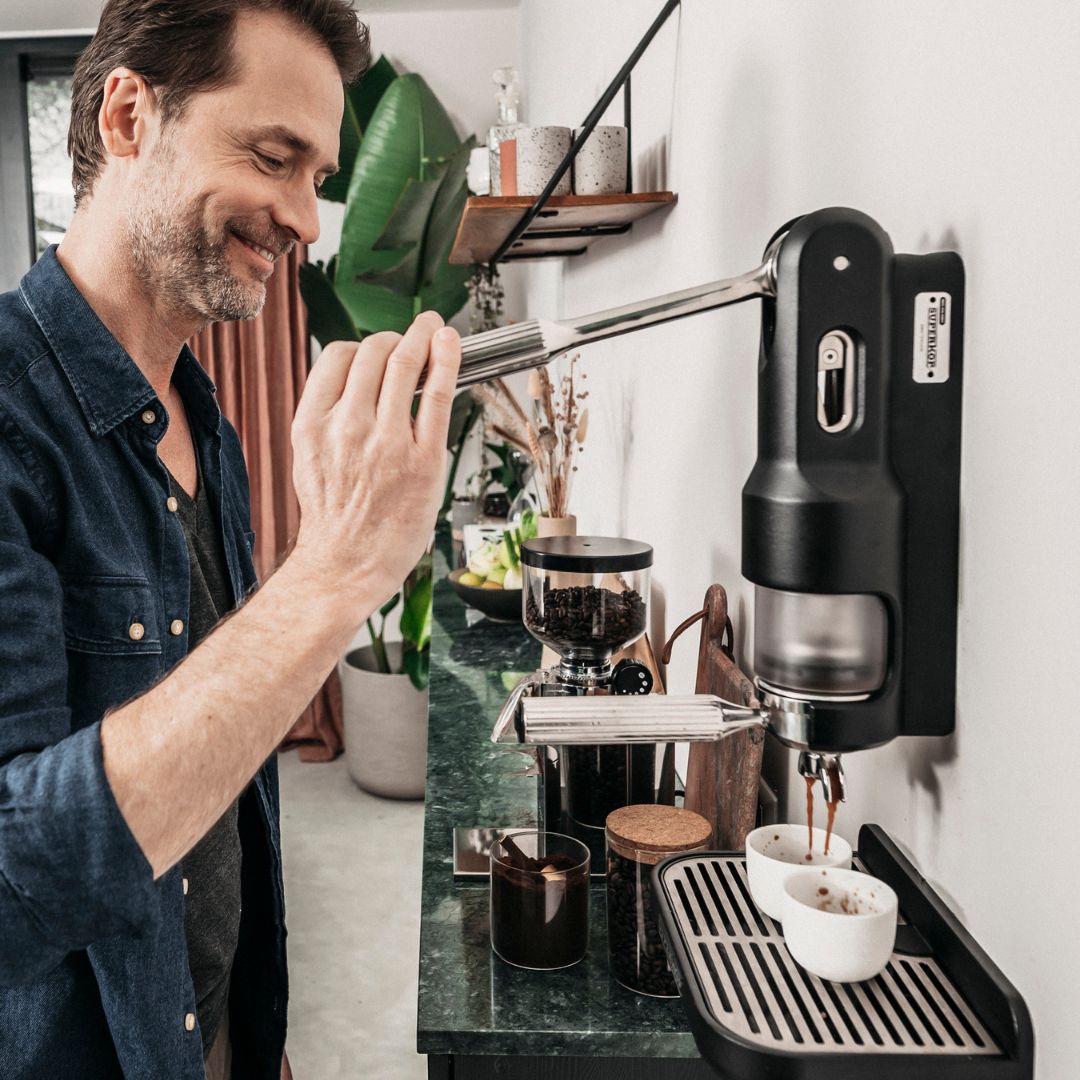 送料無料】「エスプレッソマシン」Superkop （カラー：ブラック