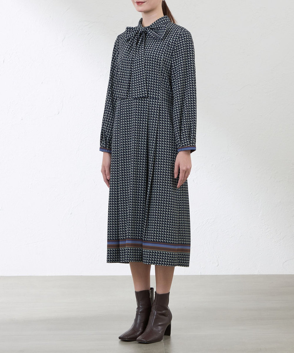 ホースプリントワンピース(ワンピース)｜AMACA(アマカ)のファッション