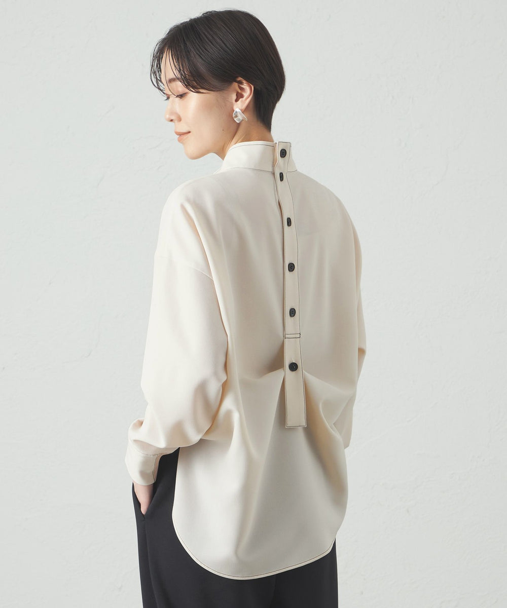 着用しわ軽減/吸水速乾】バックボタンブラウス(トップス)｜CAST
