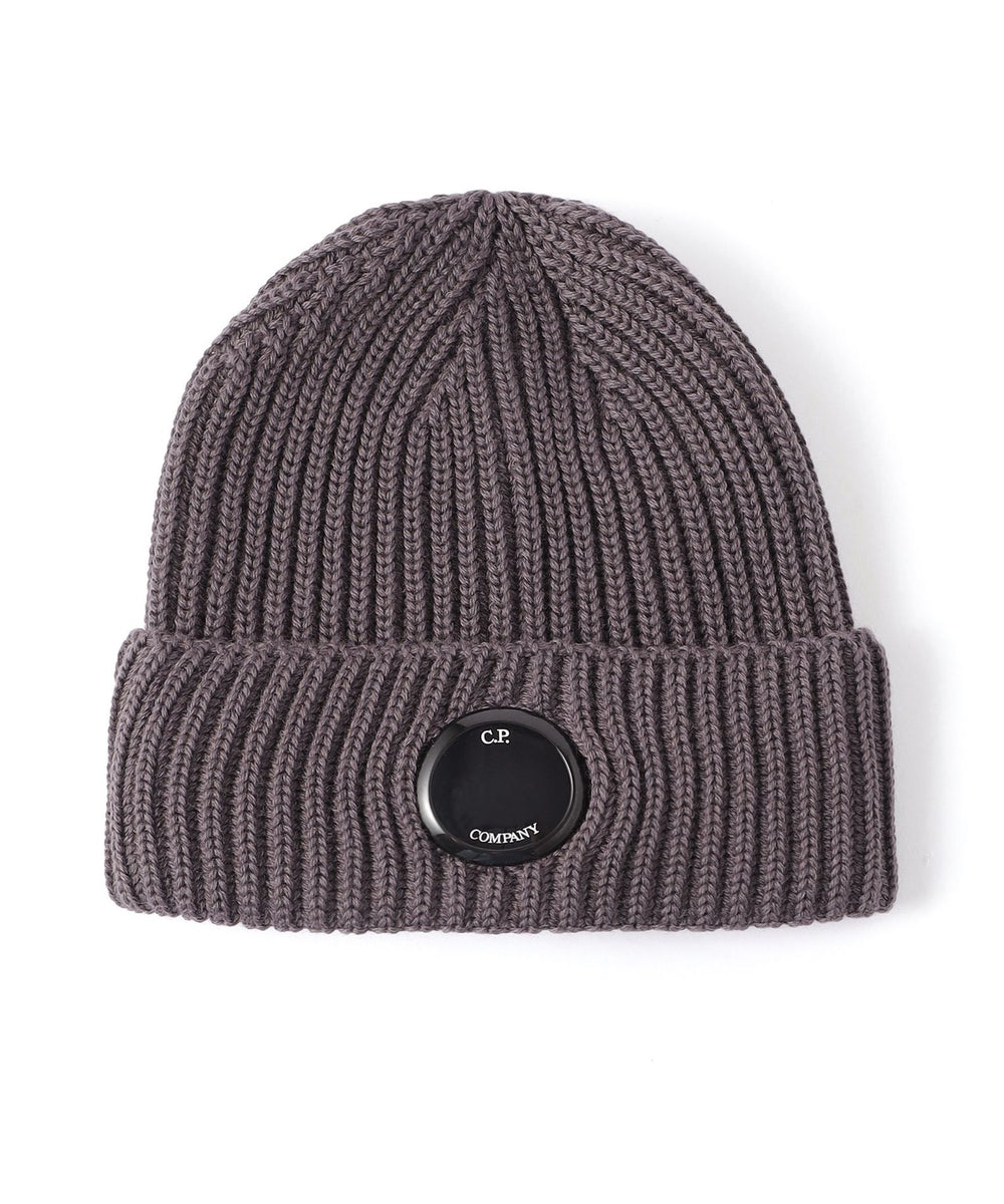 C.P. COMPANY/シーピーカンパニー】ニットキャップ LENS BEANIE