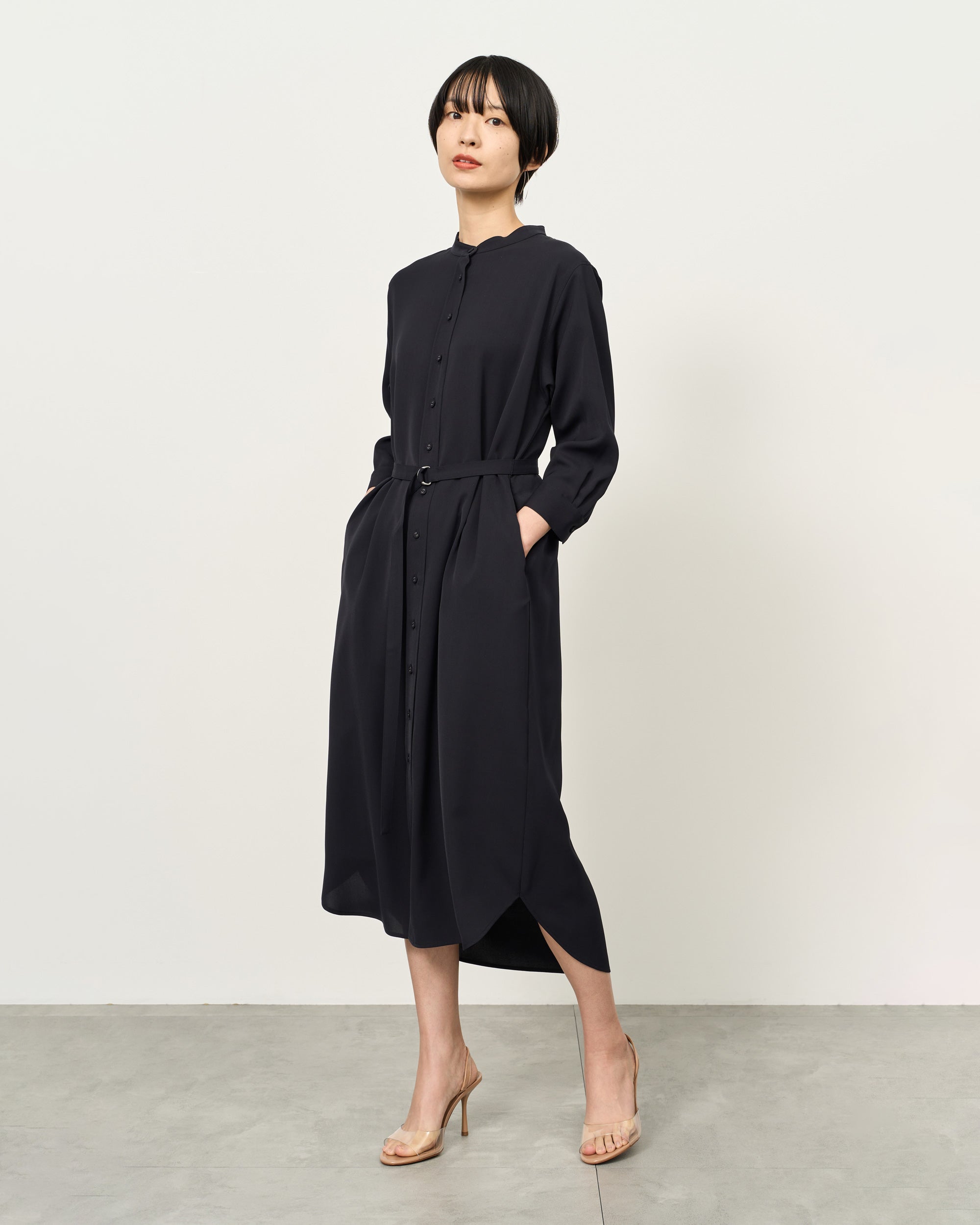 バンドカラーシャツワンピース - SOÉJU online store｜上質な大人の