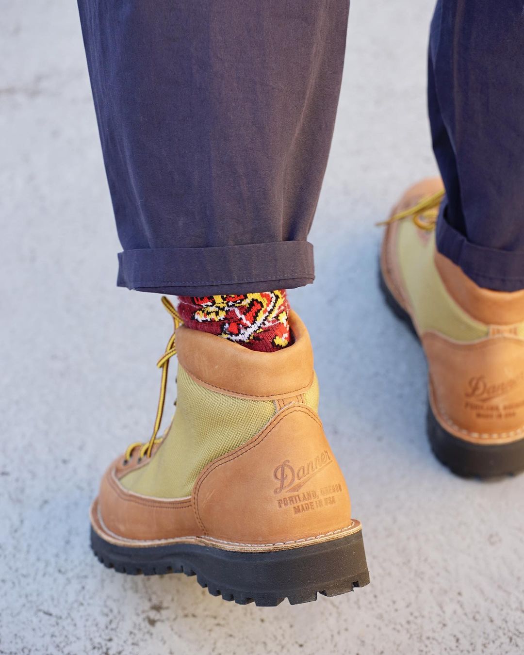 Danner】 30422 DANNER LIGHT REVIVAL(7(25.0cm) KHAKI): Danner