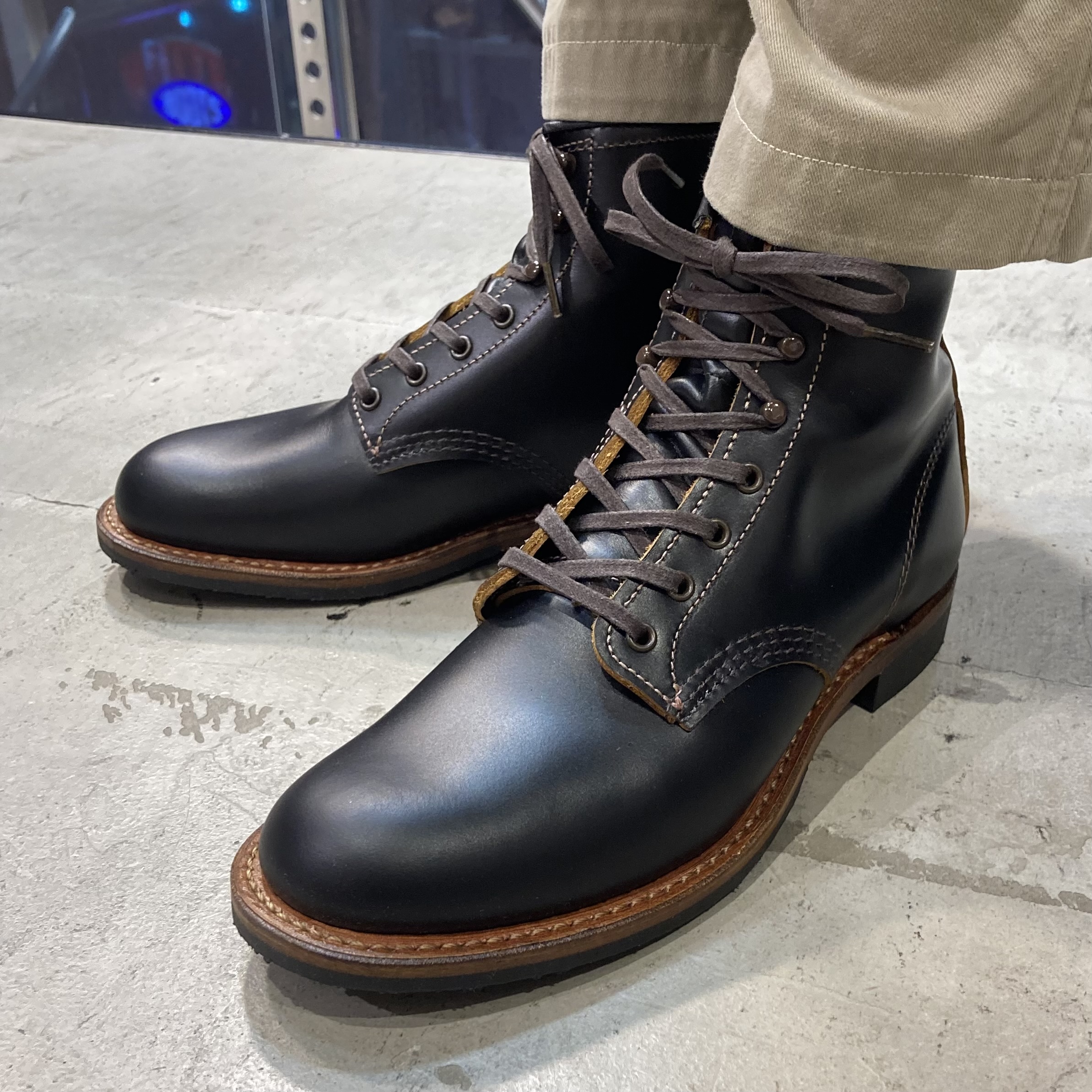 REDWING】 BECKMAN FLATBOX 9060(D)(6(24.0cm) BLACK KLONDIKE): Red