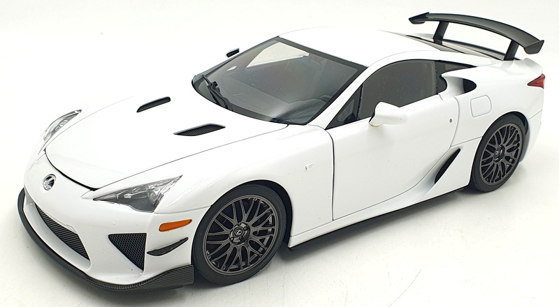 Autoart 1/18 Scale Diecast 78837 - Lexus LFA Nurburgring Package