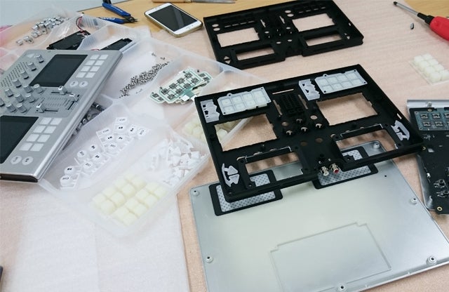 DJ初心者から熟練者まで熱狂できる。世界でも珍しいA4サイズの