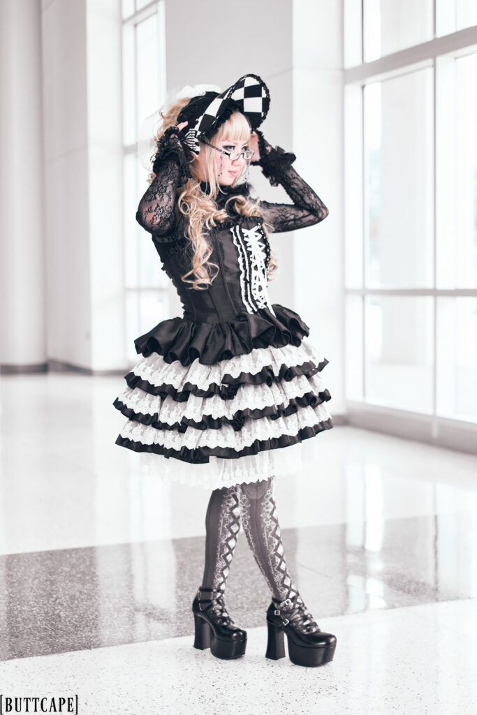 The Oreo Atelier Pierrot Dress (4 Tier Mini Corset OP)