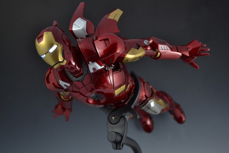 ホットトイズ ダイナミック・フィギュア・スタンド レビュー | @in's