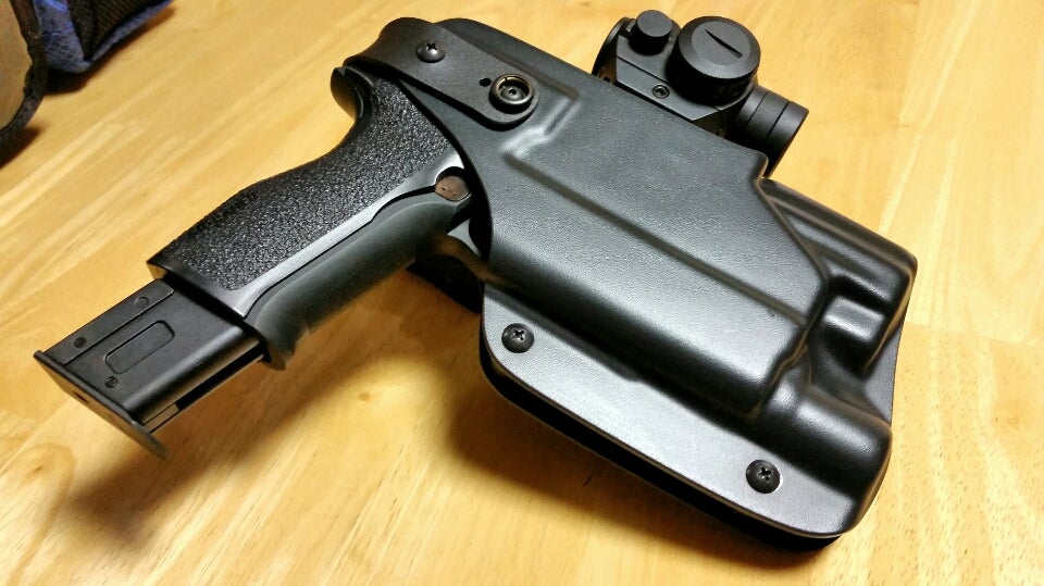 MARUI p226E2カスタム+ロングマガジン+マルイサイレンサー+マウント