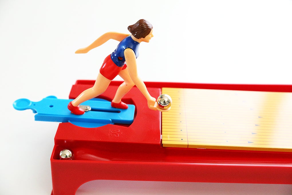 ヨネザワのデラックスなボーリングゲームは音と光の演出！！（動画アリ