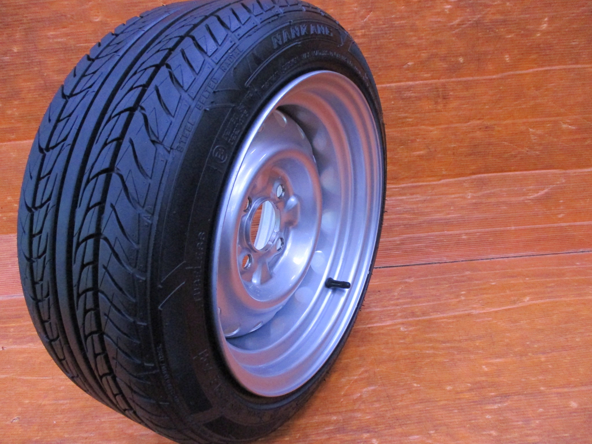 久しぶりの入荷 鎌ヶ谷ワイドホイール 加工鉄チン 13インチ | 武蔵村山