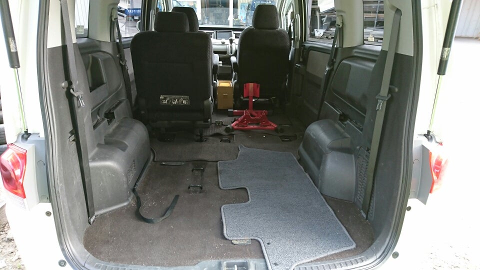 ﾄﾗﾝﾎﾟ】ステップワゴンの4ナンバー化 | 甲賀のバイク乗り工務店