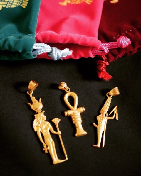 完全思考停止♡問答無用で感じるエジプト香油♡ | 藤本さきこ