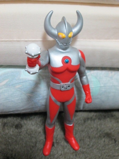 ジャンクボックス購入！その4 格好良すぎるウルトラの父他 大量