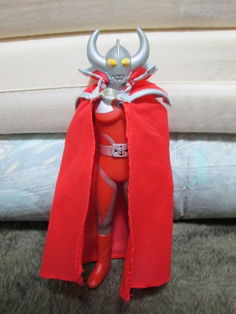 ジャンクボックス購入！その4 格好良すぎるウルトラの父他 大量