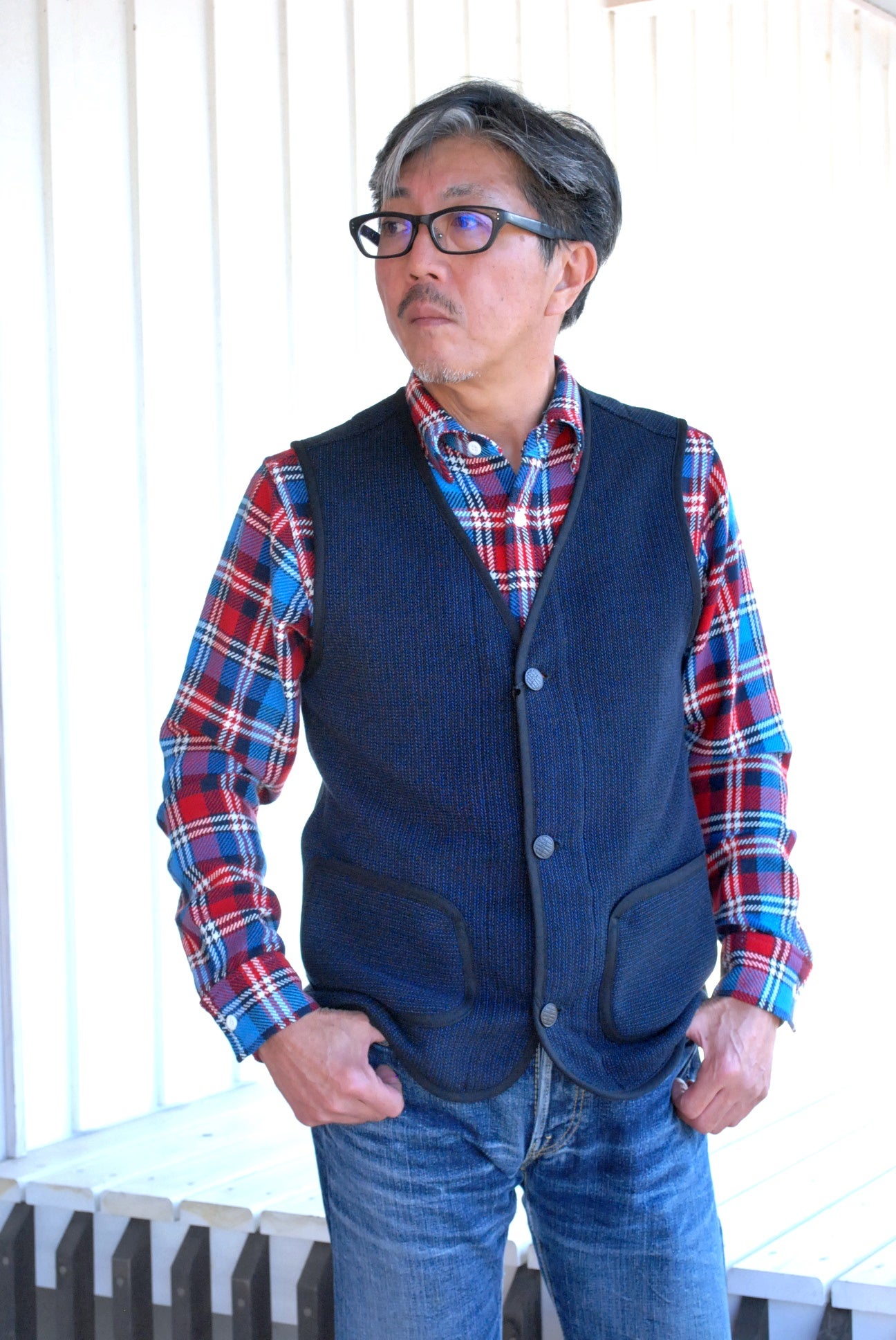 粋な男はベストを着こなす！ バーンズ BARNS ビーチクロスベスト