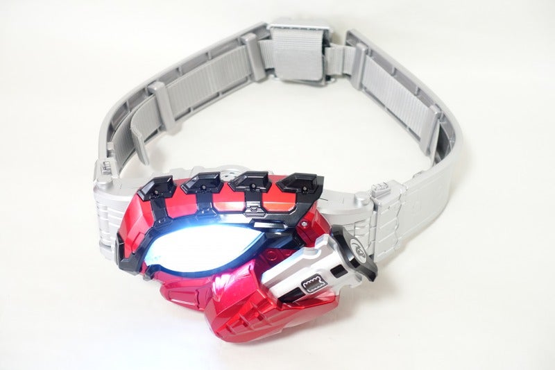 バンダイ「変身ベルト ネオアマゾンズドライバー」 | ダメ人間のホビー