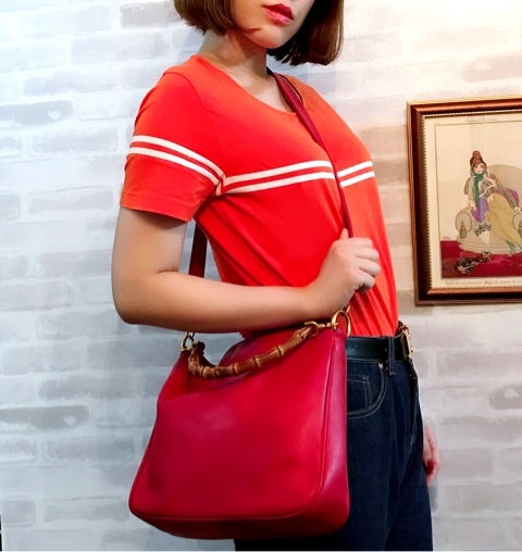 持つだけで旬！OLD GUCCIのバンブーバッグに赤が入荷！ | Vintage Shop