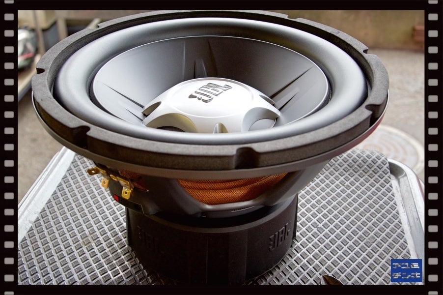 アリスト （JZS16＃）：純正ウーハーからJBLスピーカーへ♪（神奈川県