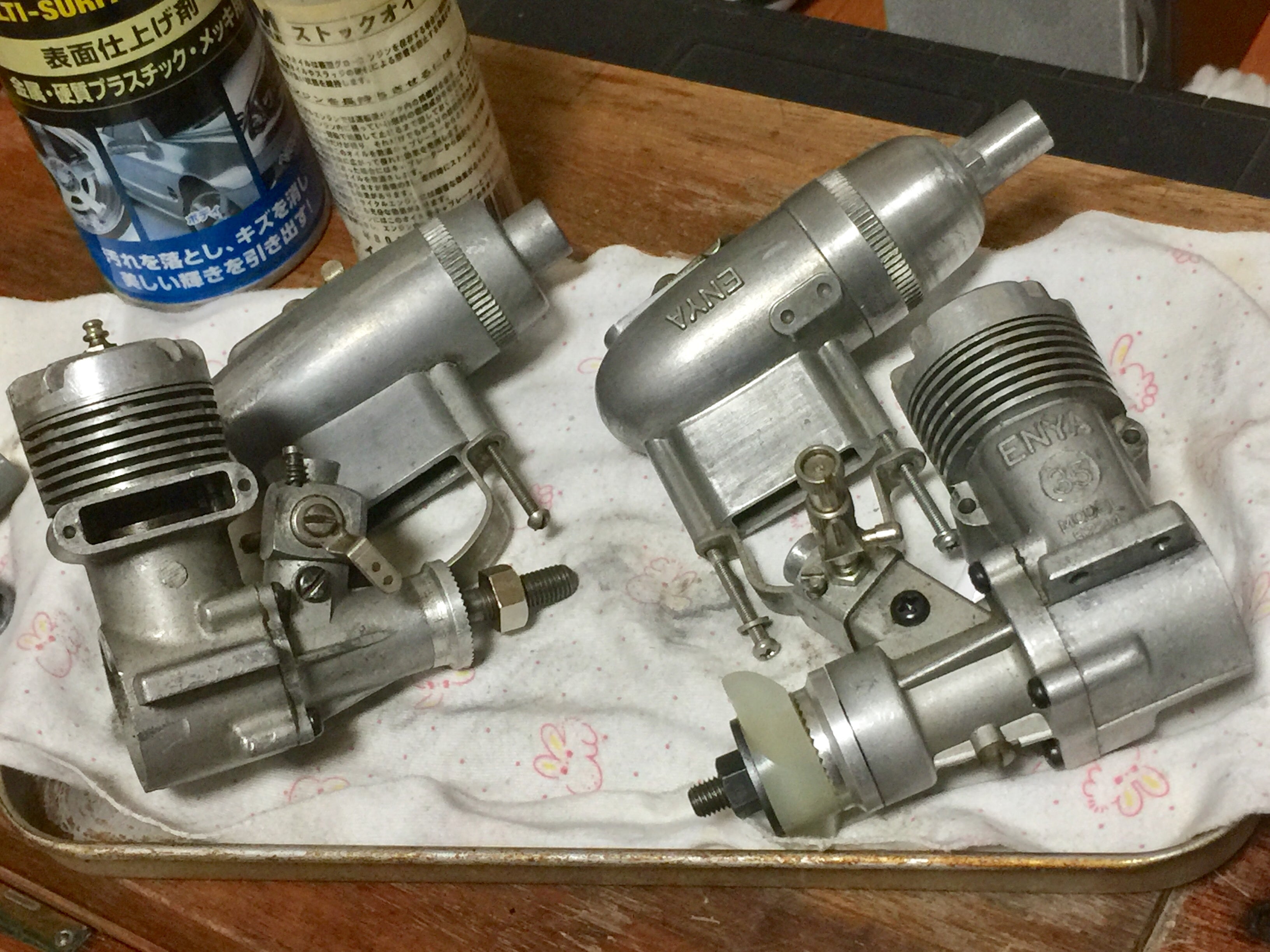 11/1 ラジコン飛行場とENYA 35 | 飛行中年・空のサムライ