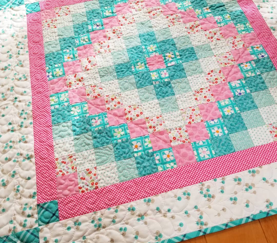 アラウンドザワールドのタペ、完成~♪ | アトリエQuilt Garden☆パッチ