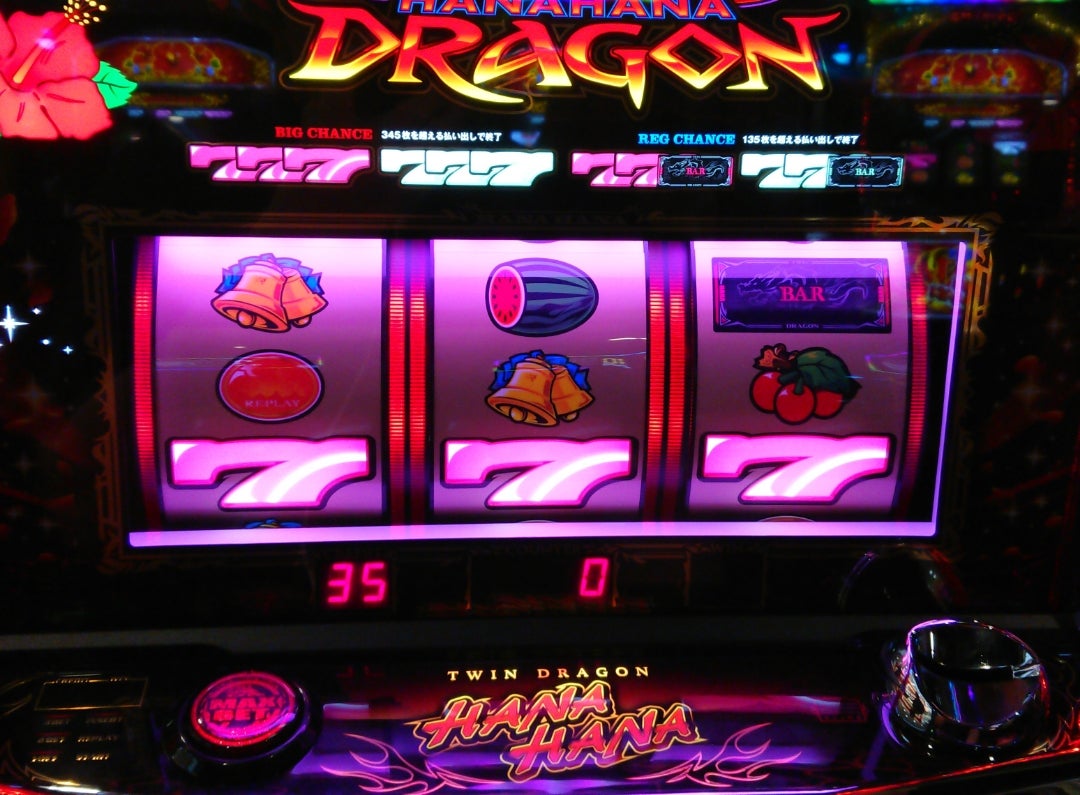 ツインドラゴンハナハナ10万G実践値から見る色々な(以下略) | ひぐらし