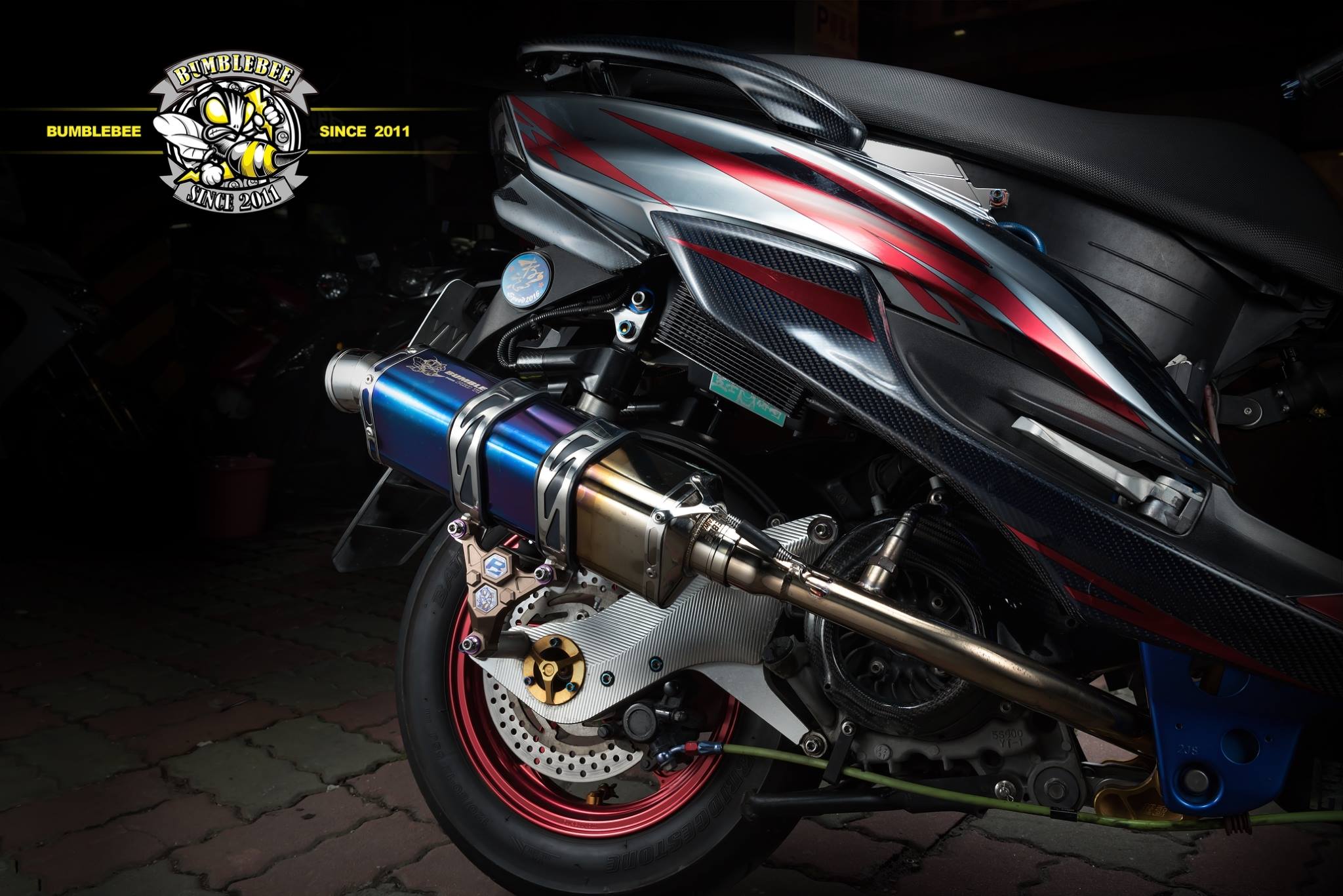 バンブルビーの新作マフラー PT1のご紹介です！ シグナスX カスタム