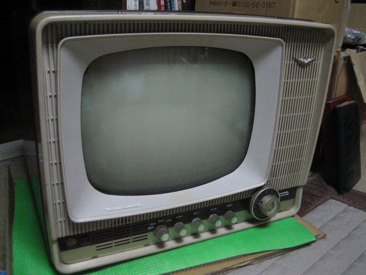 昭和レトロ ナショナル真空管白黒テレビ F14-C3Gの補修 | 路地裏の骨董