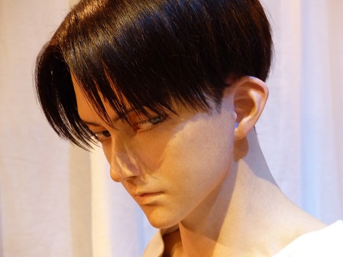 進撃の巨人「クロノイド」今年はリヴァイに加えてエルヴィンが初登場