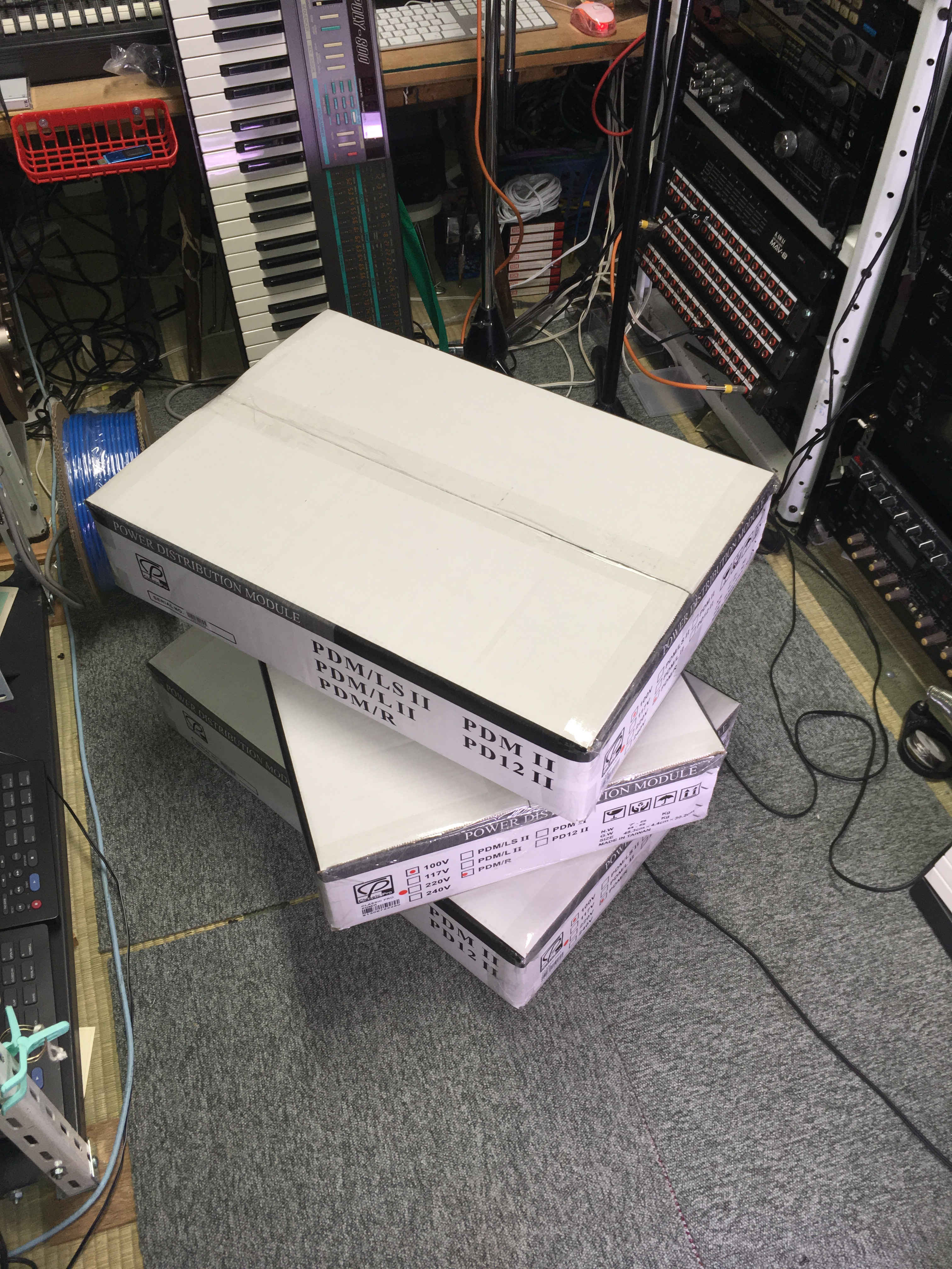 CLASSIC PRO ( クラシックプロ ) / PDM/R 安定化電源を買ってきました