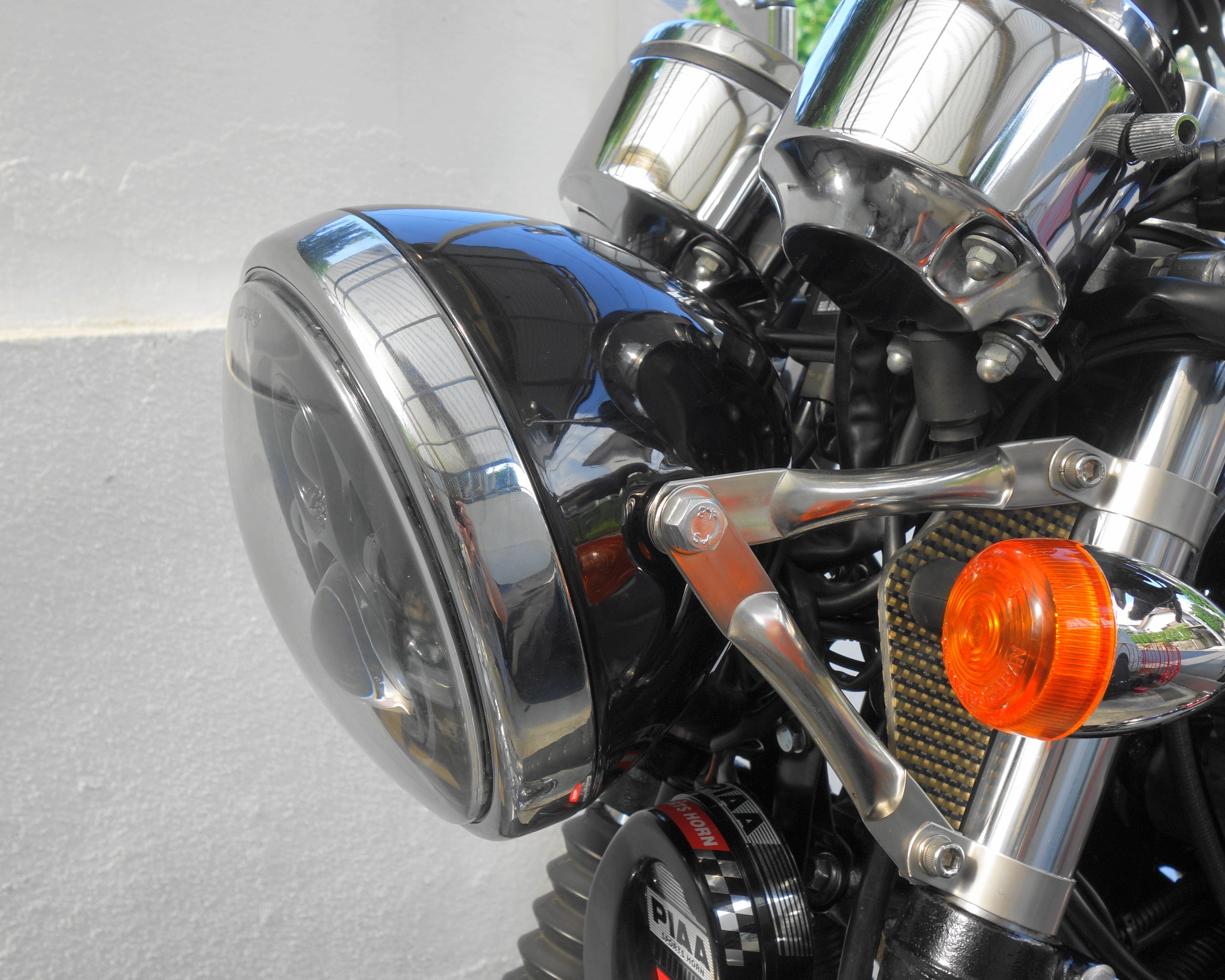 SR400 FI その128 ヘッドライトケース交換！（2回目） | 斉藤さんのブログ