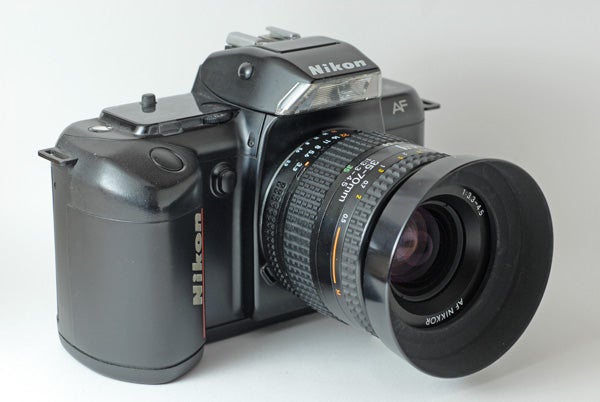 Nikon F-401 ニコン tokina Nikon F-401 | 出張撮影 スタジオたいとう