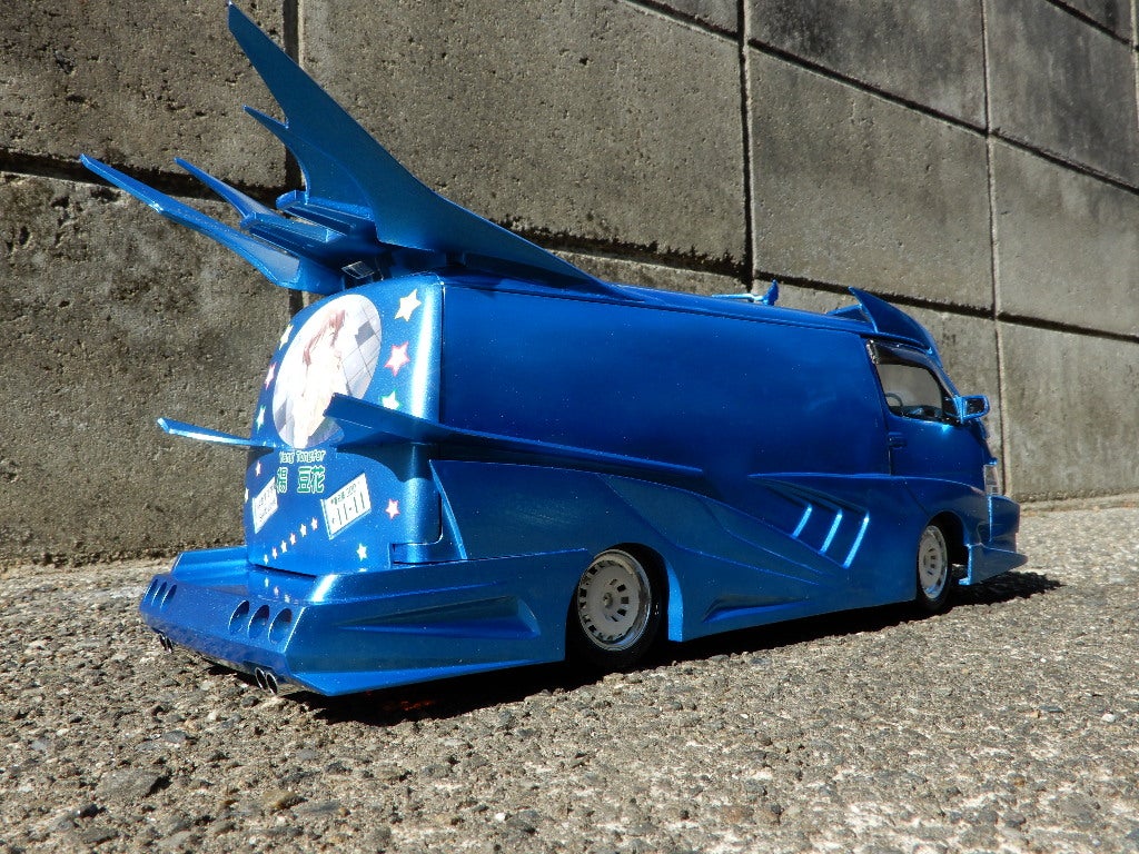 アオシマ1/24アズマックス100ハイエース、バニングパーツセット