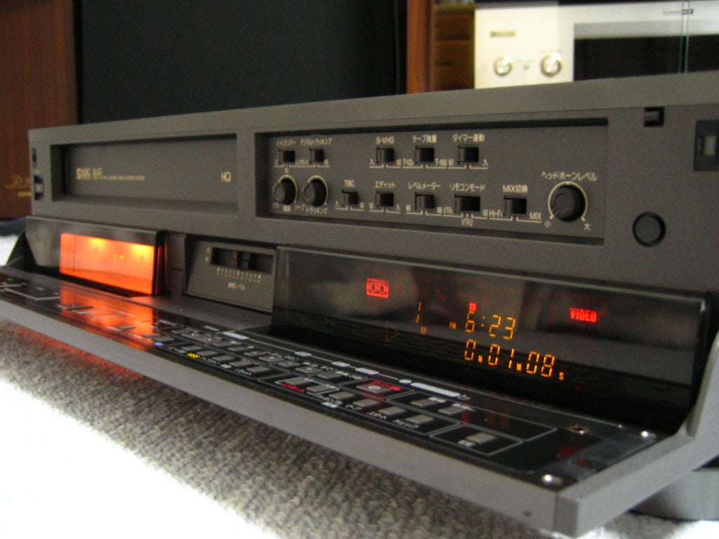 S-VHSﾋﾞﾃﾞｵﾃﾞｯｷの修理 TOSHIBA A－V70】 | 7th-audioのブログ