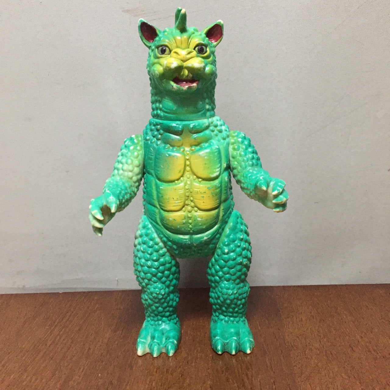 マルサン？ブルマァク？……ヒヨコマーク！？ ガバラの当時モノソフビ