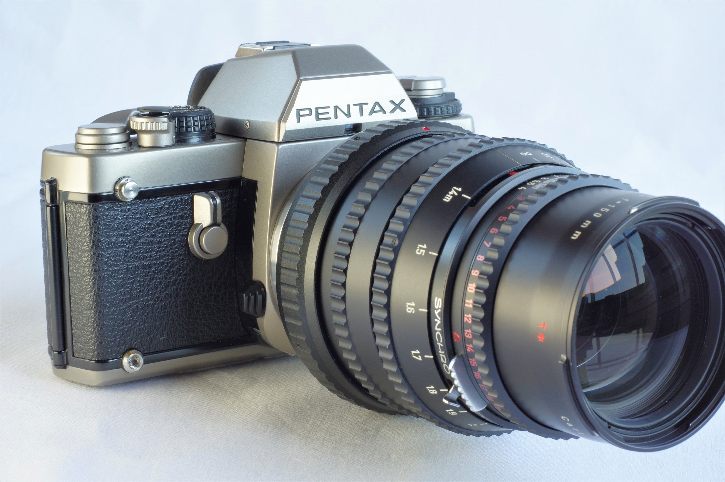 初ハッセルブラッドレンズ！ - Carl Zeiss Sonnar T* C 150mm F4