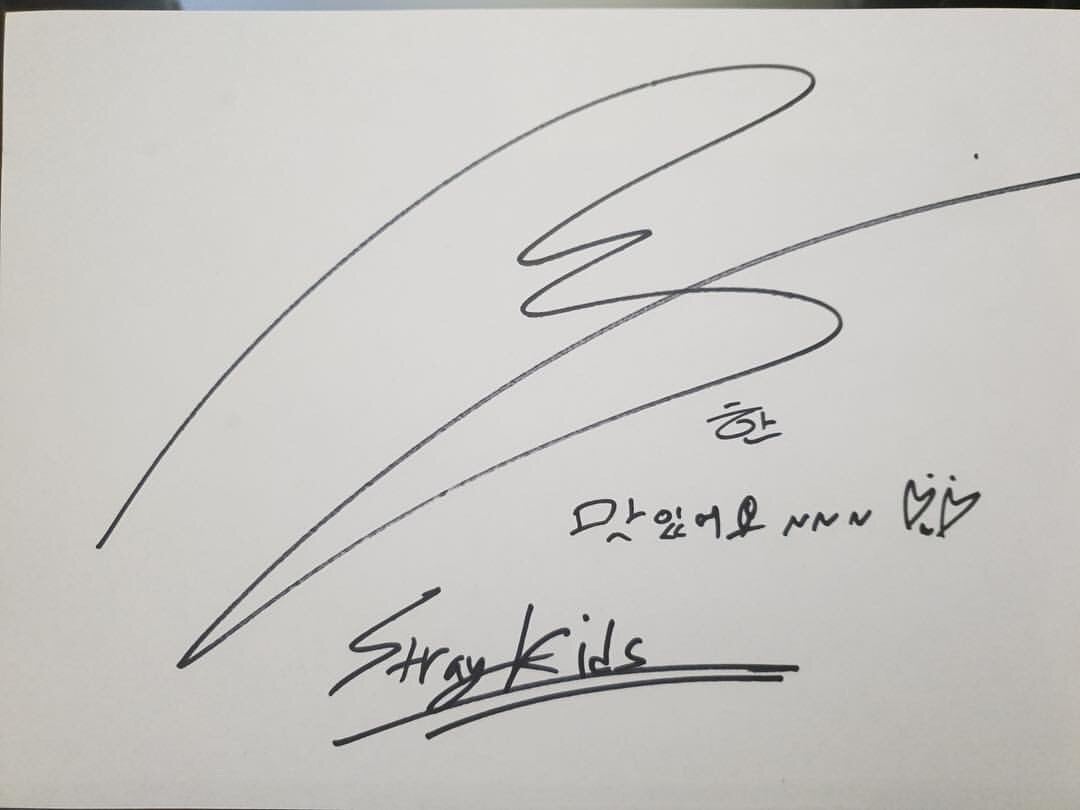Stray Kids/オーストラリアで書いたサイン | Stray Kids&WAKERそしてK
