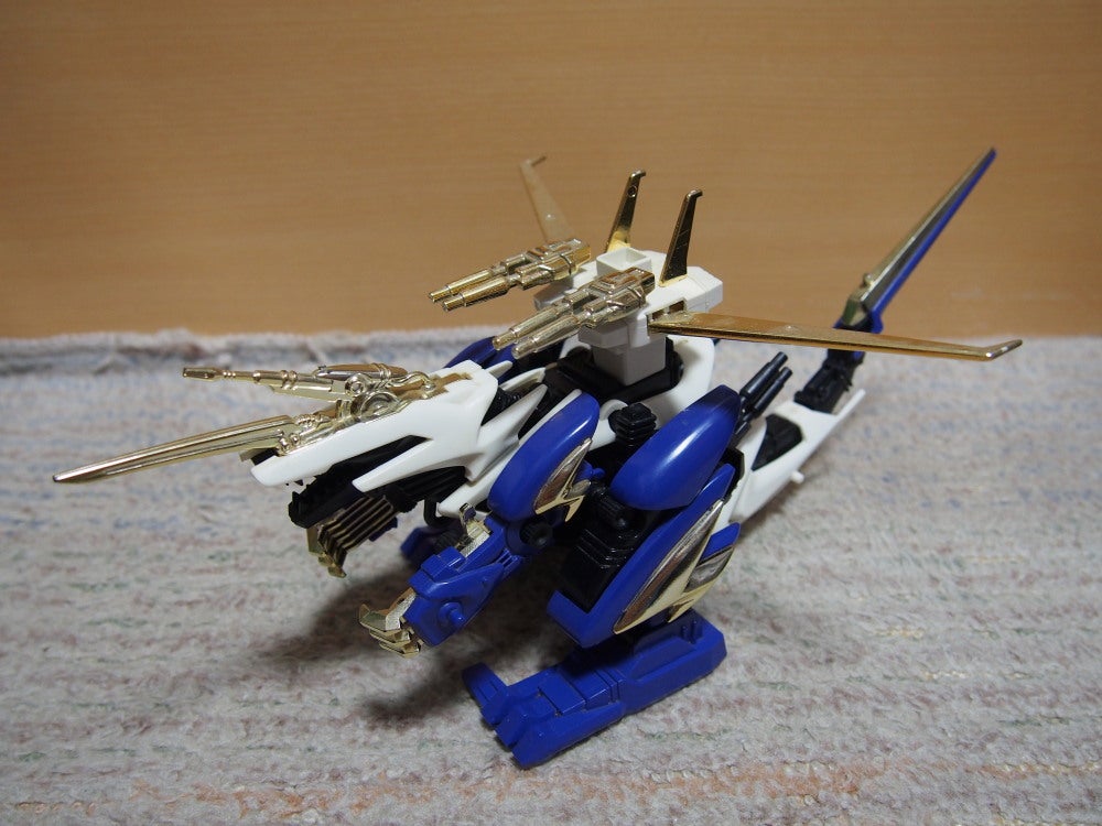 ゾイドその107 ゴッドカイザー | tanishi a.k.a. 田螺のブログ