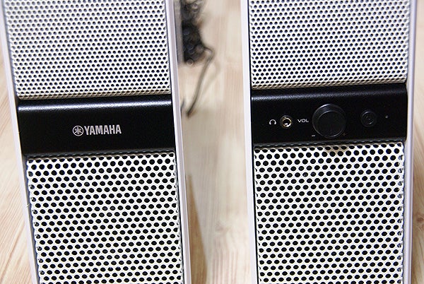 ヤマハ パワードスピーカー NX-50(PCスピーカー）根性のある音です