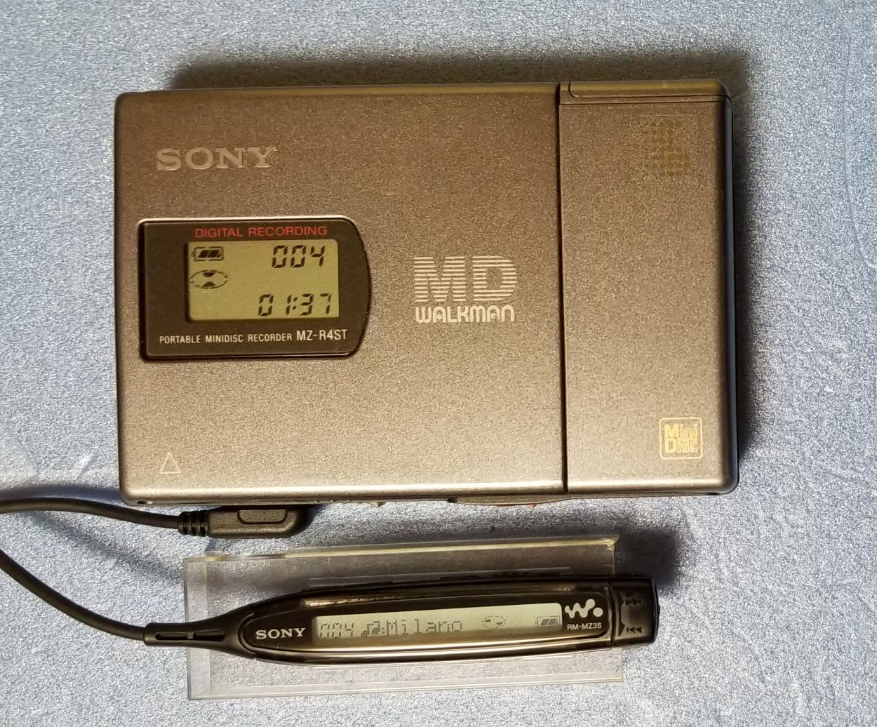 MDポータブルレコーダーシステム SONY MZ-R4ST & MZS-R4ST 完動品
