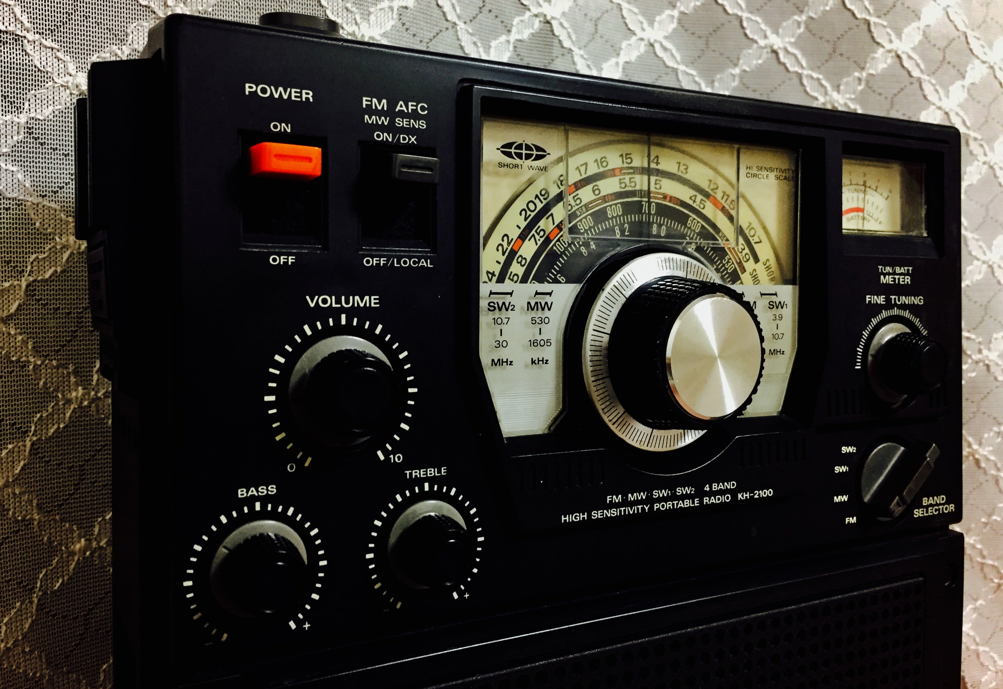 日立 ラジオ サージラム 2100 / HITACHI KH-2100 SERGERAM | shunkunの