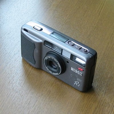 RICOH R1 | がらくたカメラで遊ぼ