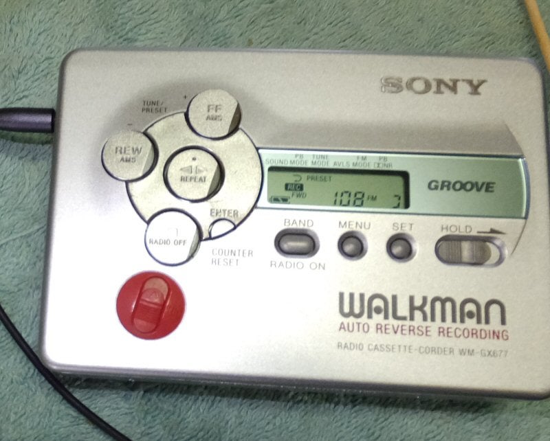 新人闊歩人、WM-GX677 | servantofannkoのブログ