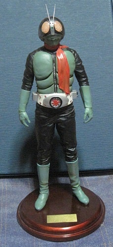 RMW 仮面ライダー旧1号 1/5スタチュー | こんなんみっけ